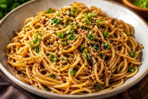 🍜 Sesame Ginger Crunch Garlic Noodles