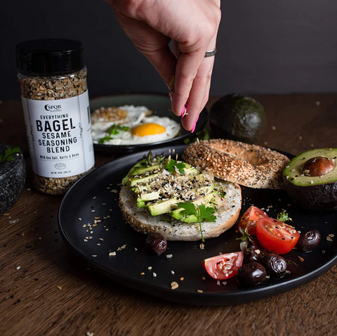 Everything bagel seasoning ingreadients.